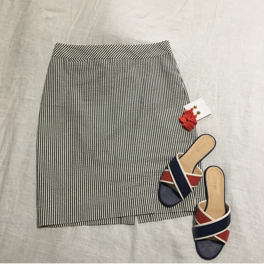 2/$25 J. Crew No.2 Pencil Skirt Seersucker 4